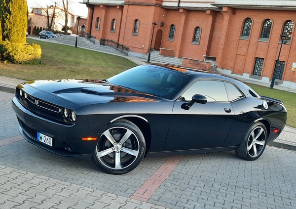 Dodge Challenger cena 135000 przebieg: 25993, rok produkcji 2019 z Jedlicze małe 742